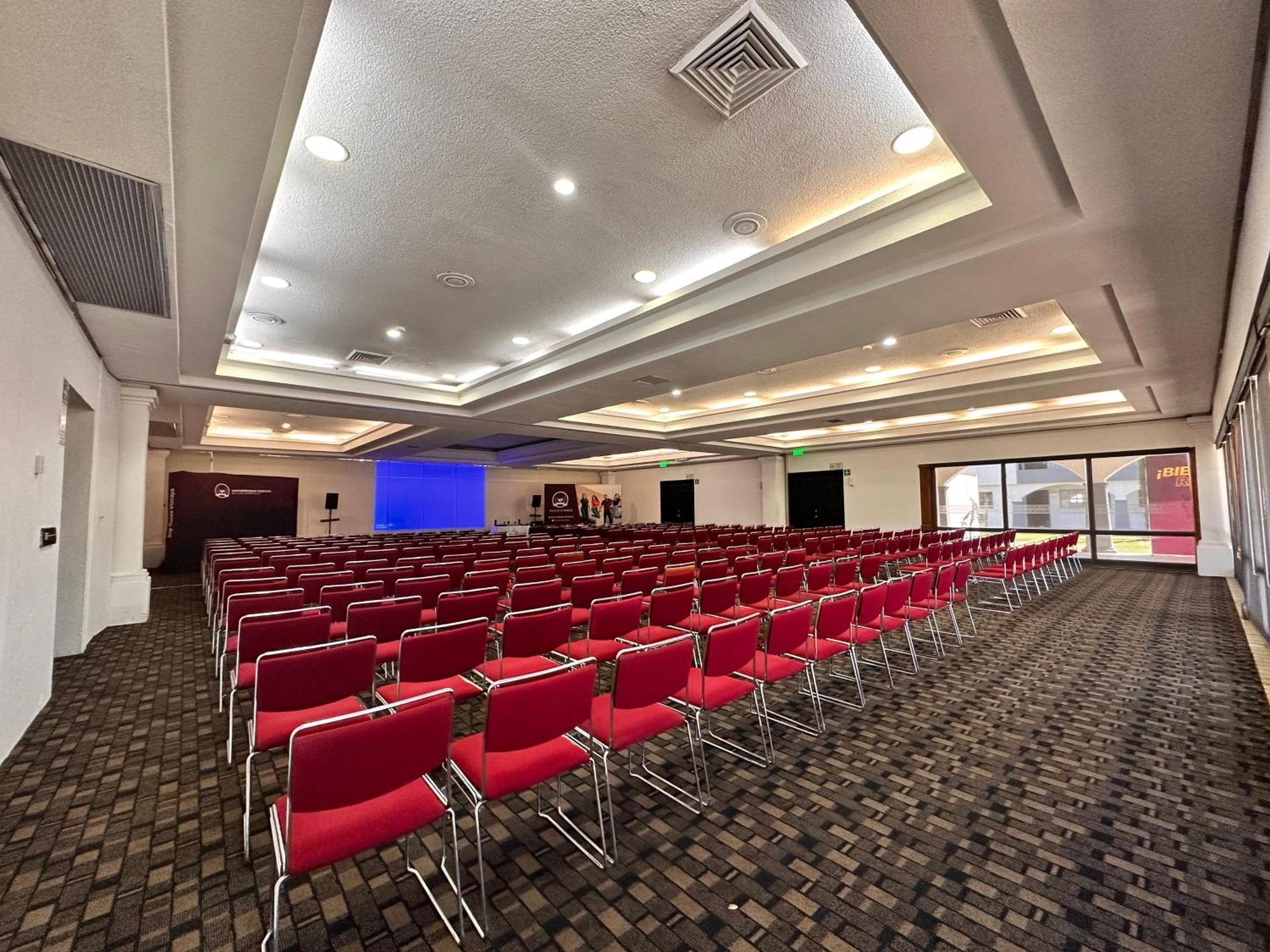 Hotel Inhouse Obregon Ciudad Obregón Esterno foto