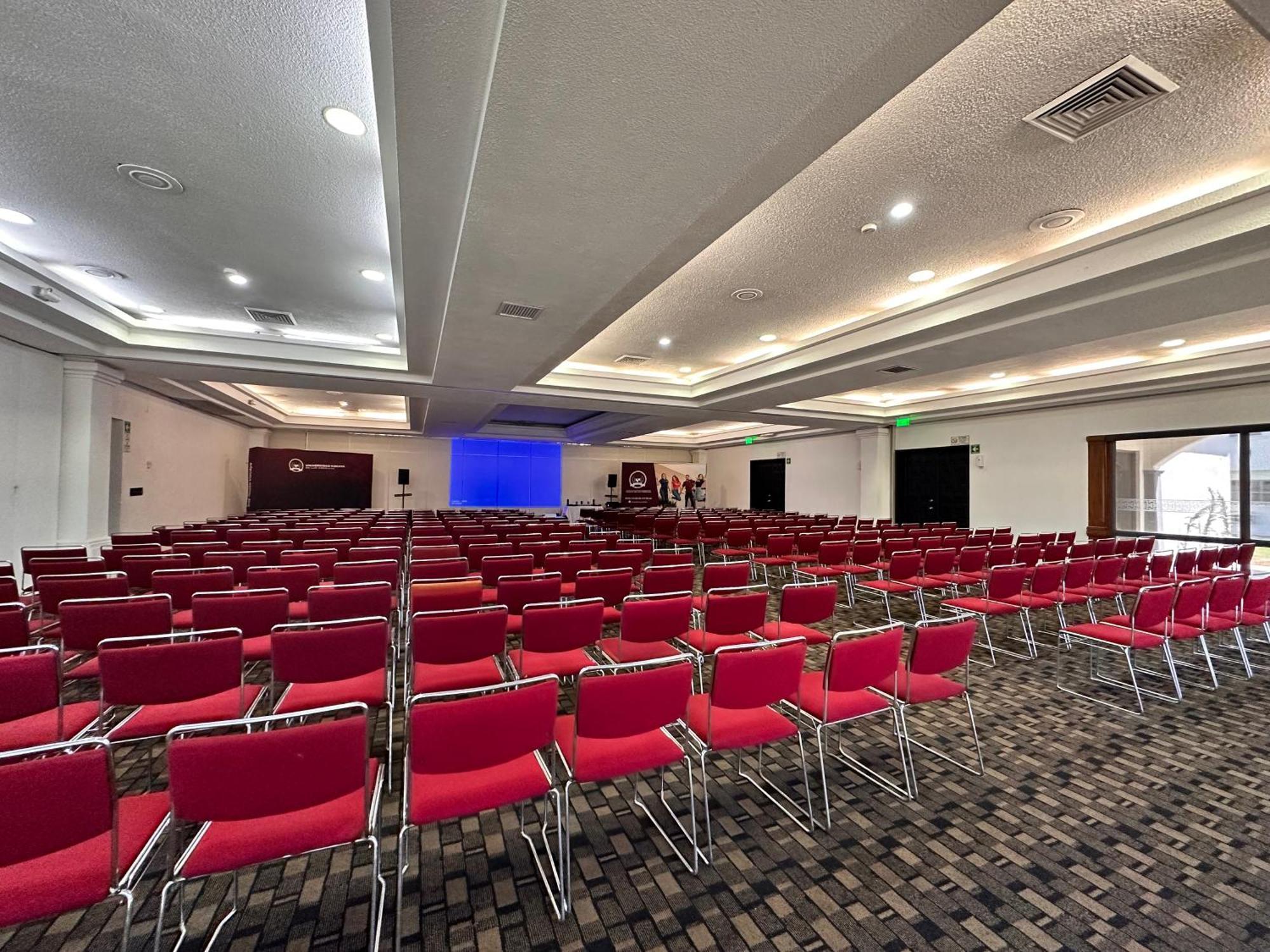 Hotel Inhouse Obregon Ciudad Obregón Esterno foto