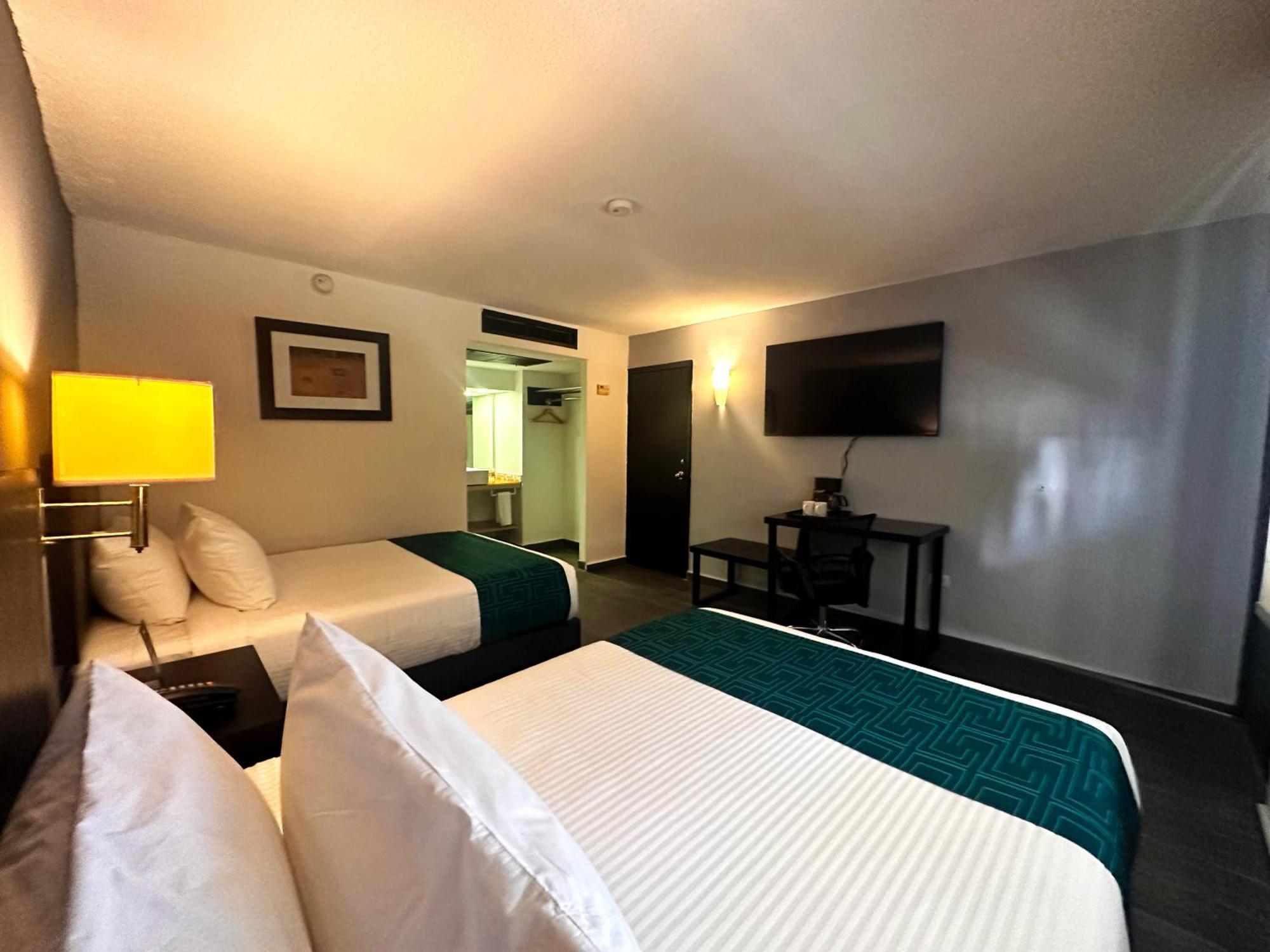 Hotel Inhouse Obregon Ciudad Obregón Esterno foto