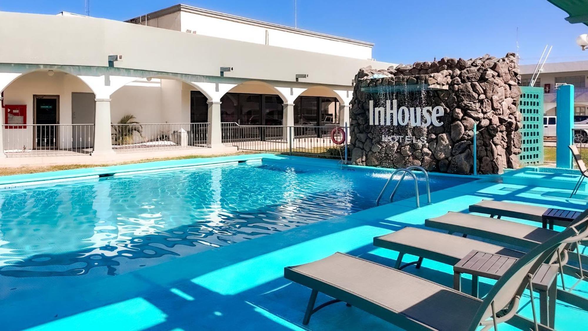 Hotel Inhouse Obregon Ciudad Obregón Esterno foto