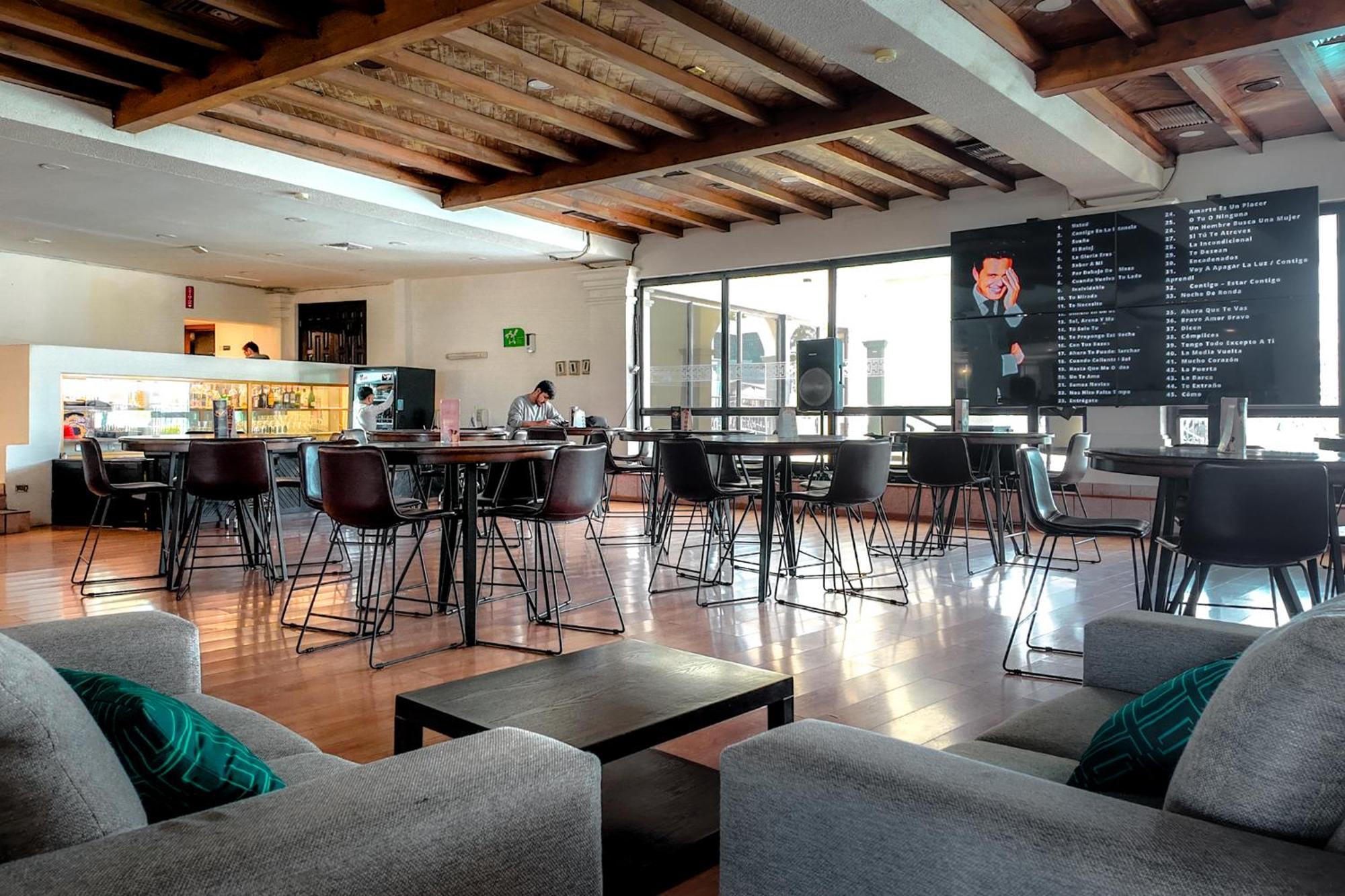 Hotel Inhouse Obregon Ciudad Obregón Esterno foto