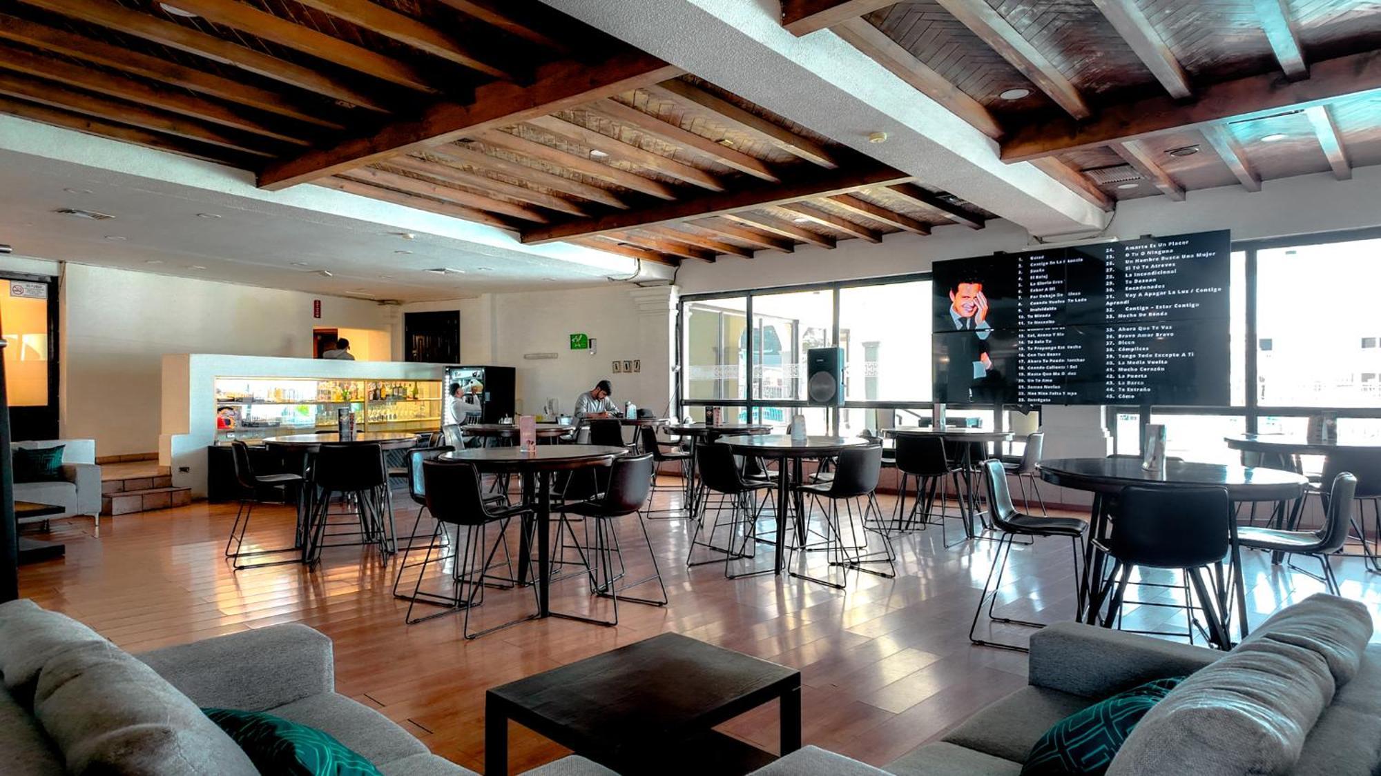 Hotel Inhouse Obregon Ciudad Obregón Esterno foto